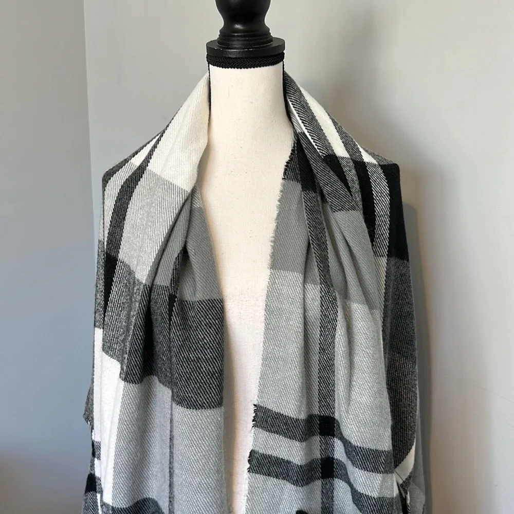 Giant Scarf Blanket Plaid Poncho Wrap Soft Game Day Accessory